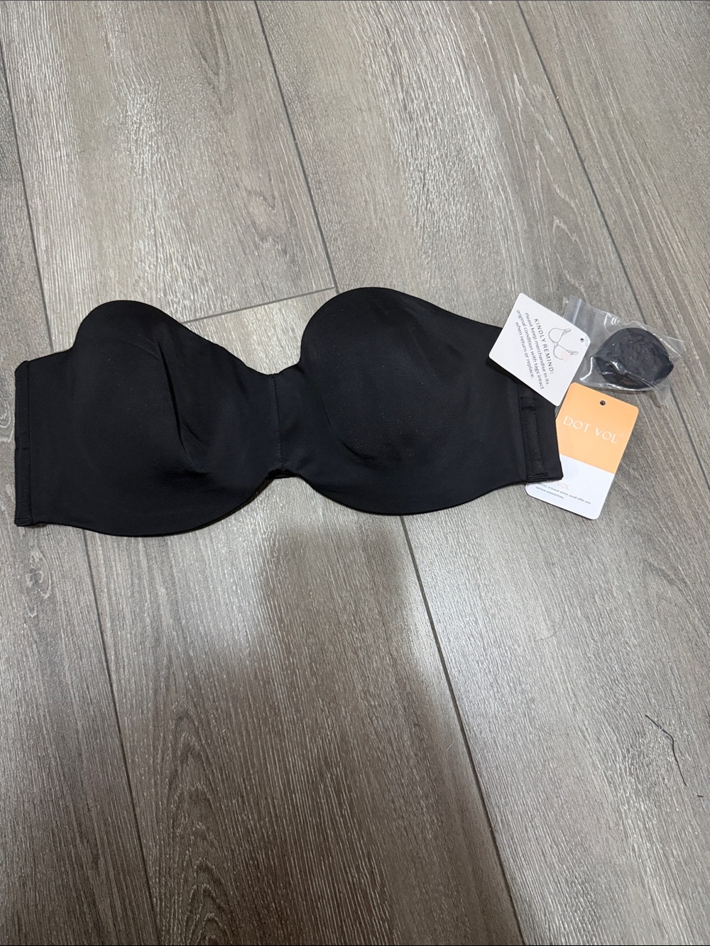 Black Strapless Bandeau Bra — Seamless Support